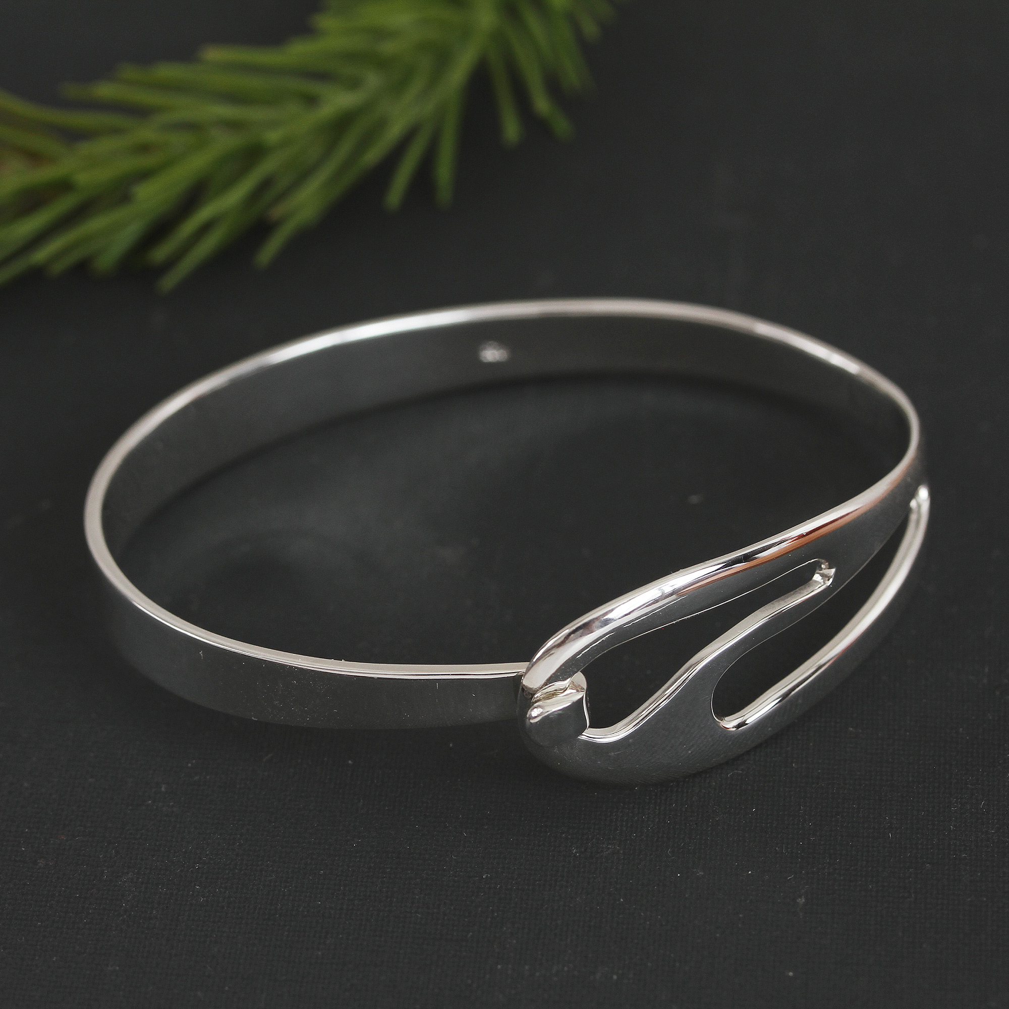 Modern Sterling Silver Bangle Bracelet from Mexico - Osmosis