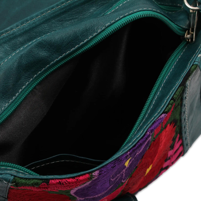 Handtasche aus Leder mit Baumwollakzent, 'Lush Tropics'. - Handgefertigte bunt bestickte grüne Lederhandtasche
