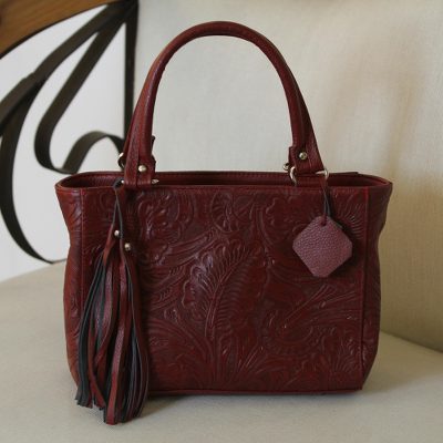 Handtasche aus Leder, 'Gartenimpressionen in Russet'. - Handgefertigte Handtasche aus geprägtem Leder mit Blumenmotiv aus Russet