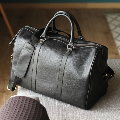 Leather travel bag, Ebony Traveler