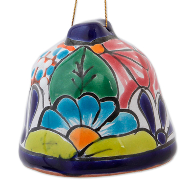 Adornos de cerámica, (par) - Adornos de cerámica estilo talavera en forma de campana (par)