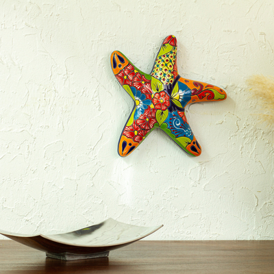 Escultura mural de cerámica - Escultura de pared de estrella de mar de cerámica estilo talavera pintada a mano