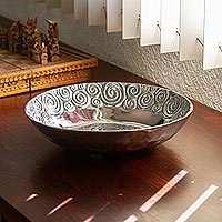 Featured review for Aluminum serving plate, Spirals