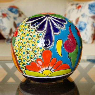Keramikfigur - Dekorative Keramikfigur im Talavera-Stil aus Mexiko