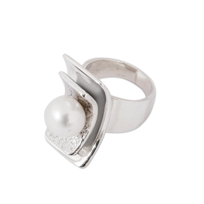 Cultured pearl cocktail ring, 'Glowing Mystery' - Modern Cultured Pearl Cocktail Ring from Mexico