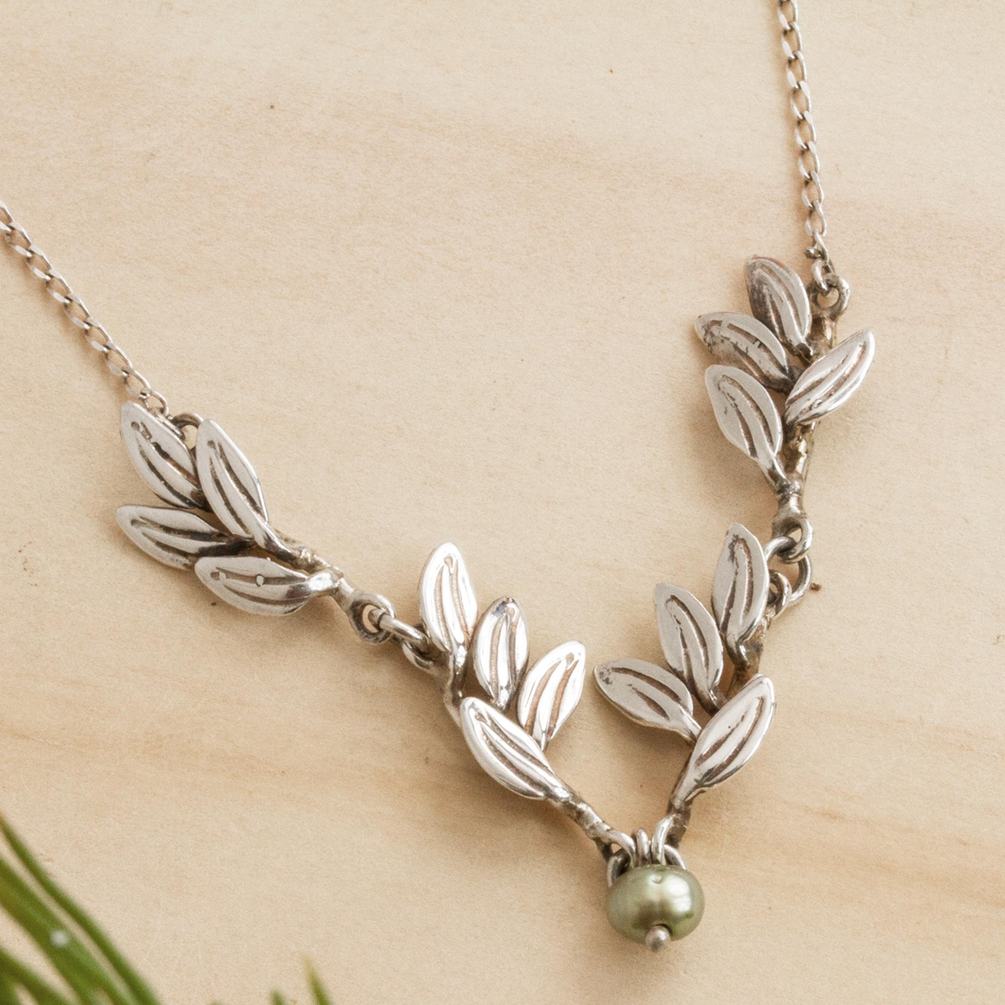 olive leaf pearl pendant