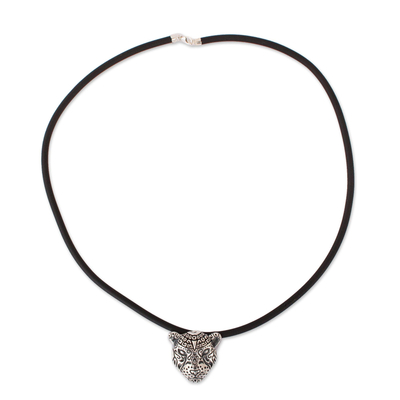 Halskette mit Anhänger aus Sterlingsilber - Halskette mit geflecktem Jaguar-Anhänger aus Sterlingsilber aus Mexiko