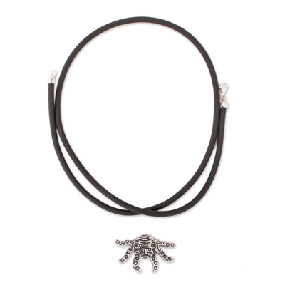 Halskette mit Anhänger aus Sterlingsilber - Halskette mit Axolotl-Anhänger aus Sterlingsilber aus Mexiko