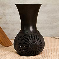 Jarrón decorativo de cerámica, 'Barro Negro Rays' - Jarrón Decorativo de Cerámica Floral Barro Negro