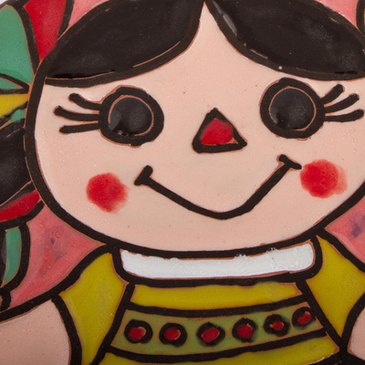 Arte de pared de cerámica, 'Happy Maria Doll' - Arte de pared de cerámica con temática de Maria Doll de México