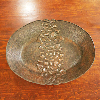 Centro de mesa de cobre, 'River Stones' - Centro de mesa de cobre hecho a mano con patrón de piedra de México