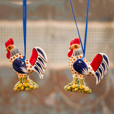 Adornos de cerámica, (par) - Adornos coloridos de gallos de cerámica de México (par)