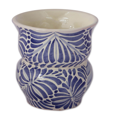 Maceta de cerámica, 'Blue Wind' - Maceta de búho de cerámica azul y blanca de México