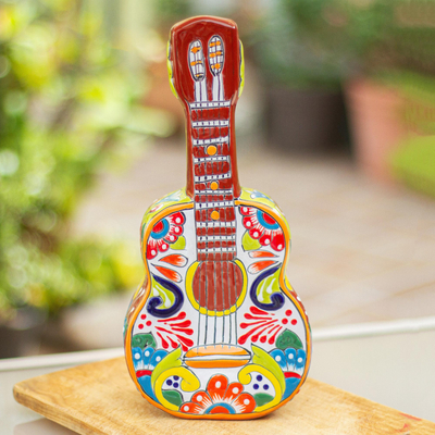 Keramikskulptur - Keramik-Gitarrenskulptur im Talavera-Stil aus Mexiko