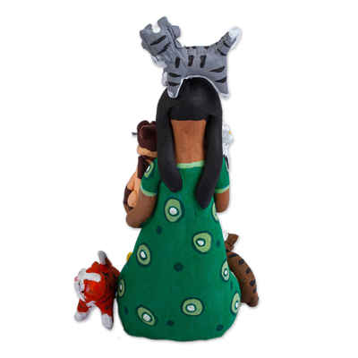 Escultura de cerámica, 'Mujer con Gatos en Verde' - Escultura de Mujer Gato de Cerámica en Verde de México