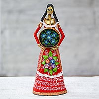 Ceramic sculpture, 'La Catrina Francisca' - Handmade Catrina Skeleton Sculpture from Mexico