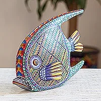 Alebrije-Figur aus Holz, „Zapotec Fish“ – 12 Zoll große, handgeschnitzte und bemalte Alebrije-Fischskulptur