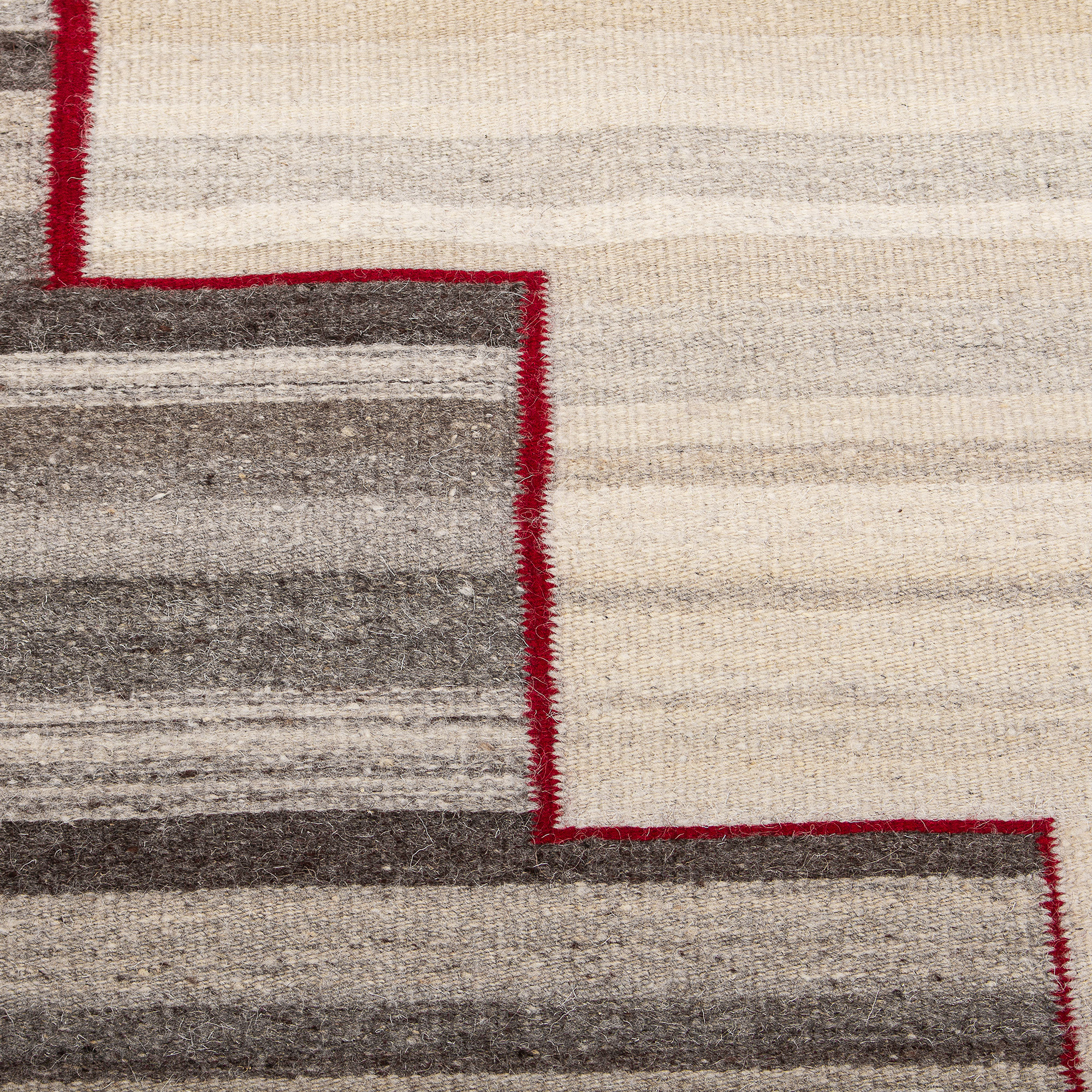 Versatile Neutral Hand Woven Geometric Area Rug (2x3.25) Earthen