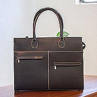 Featured review for Leather briefcase, Efficient and Beautiful