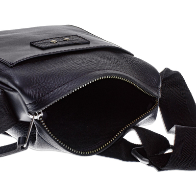 Leather shoulder bag, 'Brooklyn Bound in Black' - Unisex Black Leather Shoulder Bag from Mexico