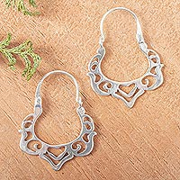 Sterling silver hoop earrings, Nouveau Mexico