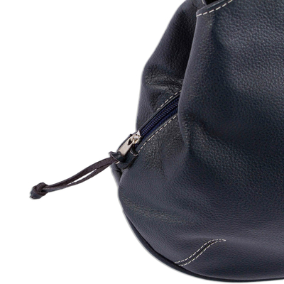 Hobo-Handtasche aus Leder - Marineblaue Hobo-Tasche aus Leder