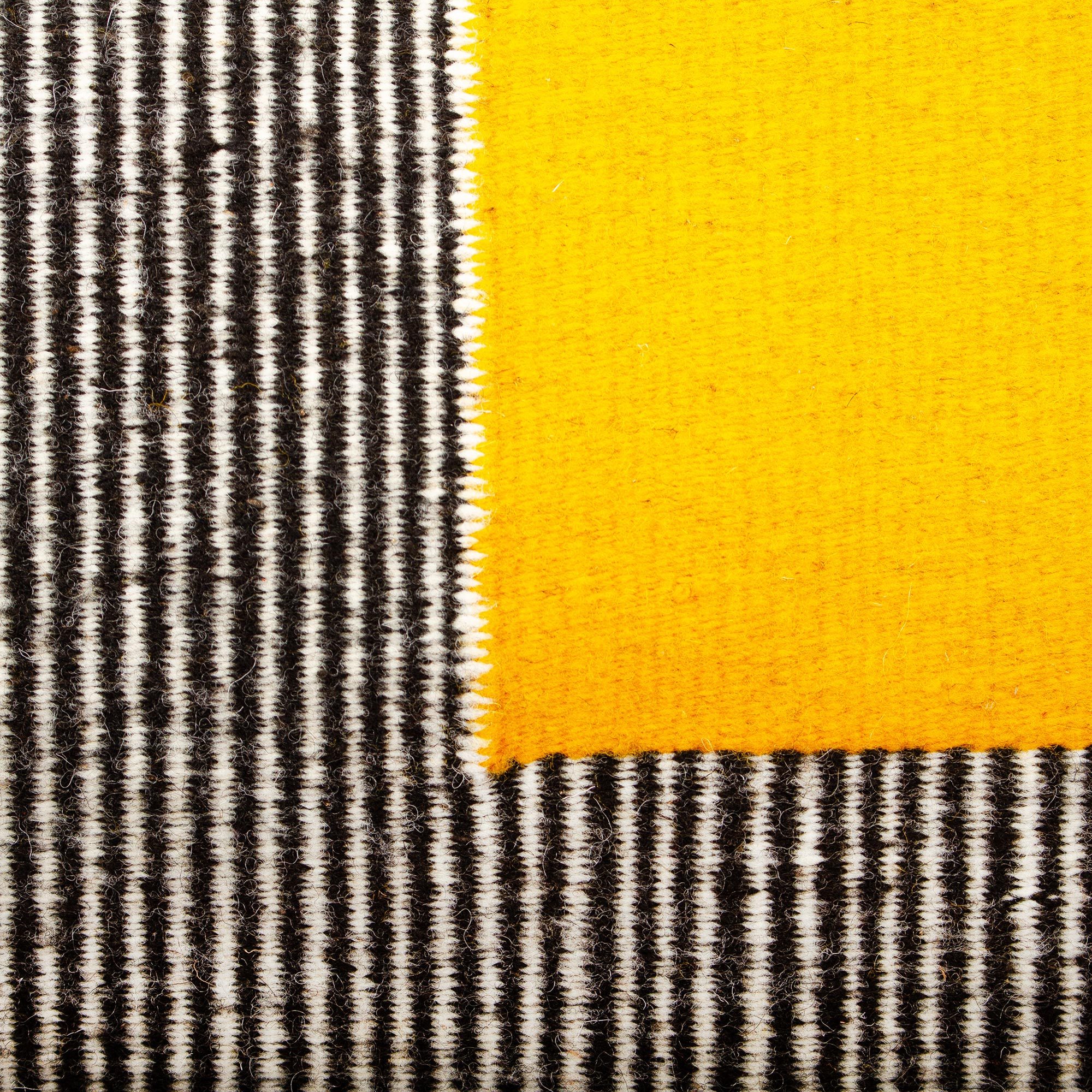 Bold Yellow and Black Area Rug (2.5x5) Crosswalk NOVICA