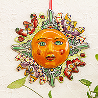 Acento de pared de cerámica, 'Glorious Sun' - Acento de pared solar de cerámica pintado a mano