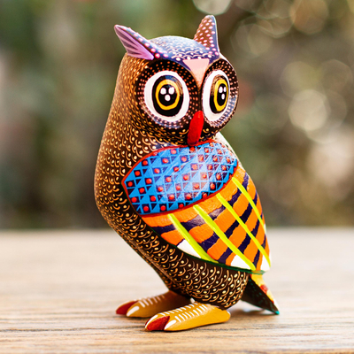 Wood alebrije sculpture, 'Wide-Eyed Owl' - Oaxacan Owl Alebrije Handmade from Cedar