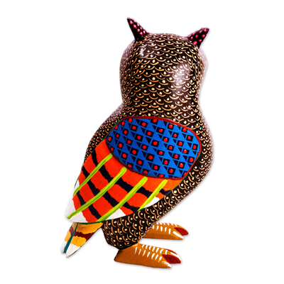 Wood alebrije sculpture, 'Wide-Eyed Owl' - Oaxacan Owl Alebrije Handmade from Cedar