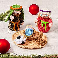 Crocheted nativity scene, 'Homespun Nativity' (7 pieces) - Hand Crocheted Nativity Scene (7 Pieces)