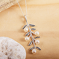 Cultured pearl pendant necklace, 'Blooming Dogwood' - Hand Crafted Cultured Pearl Pendant Necklace