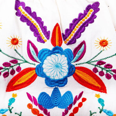 Falda campesina de algodón - Falda con volantes de algodón blanco bordada a mano de colores