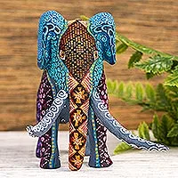 Alebrije de madera de copal, 'Elefante Mágico' - Alebrije de Elefante de Madera de Copal de México