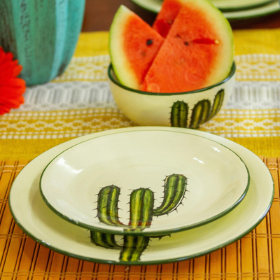Platos llanos de cerámica, 'Saguaro' (par) - Platos llanos de cerámica con motivo de cactus (par)
