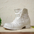 estatuilla de cerámica - Figura de cerámica de bota blanca realista de México