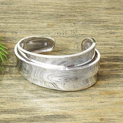 Modern Mexican Sterling Silver Bangle Bracelet from Taxco
