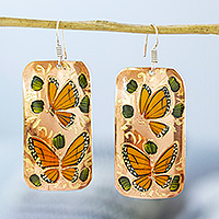 Pendientes colgantes de cobre, 'Mariposas de jazmín' - Pendientes con motivo de mariposas de cobre recuperadas de México