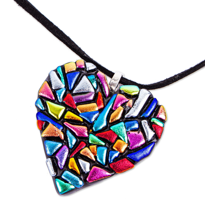 Halskette mit Anhänger aus geschmolzenem Glas - Handgefertigte Herzkette aus geschmolzenem Glas