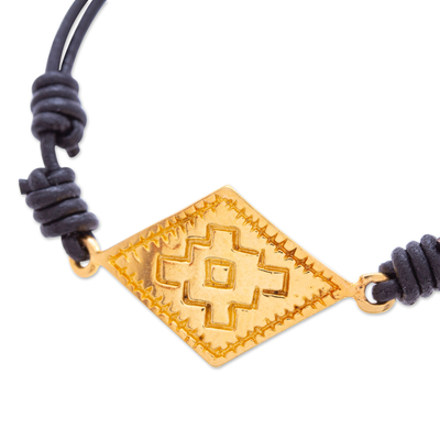 Gold plated pendant bracelet, 'Chenteños Diamond' - Adjustable Gold Plated Bracelet