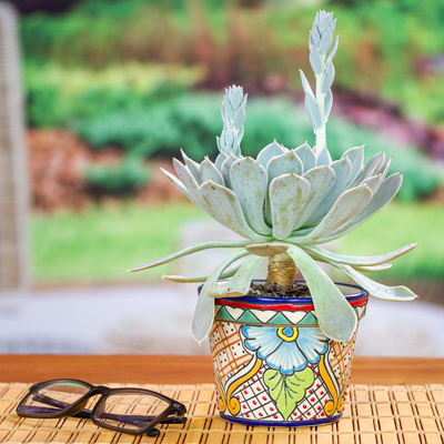 Blumentopf aus Keramik - Blumentopf aus Keramik im Talavera-Stil