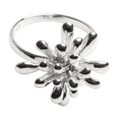 Sterling silver cocktail ring, 'Cool Coral' - Marine-Inspired Taxco Silver Ring