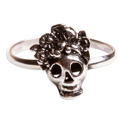 Sterling silver cocktail ring, 'Fair Catrina' - Handcrafted Taxco Sterling Skull Ring