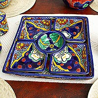 Vorspeisenplatte aus Keramik, „Hidalgo Square“ – lebensmittelechte Vorspeisenplatte im Talavera-Stil