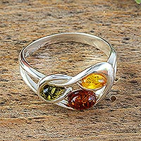 Amber cocktail ring, 'Warm Snuggle' - Three-Stone Amber Cocktail Ring in Sterling Silver