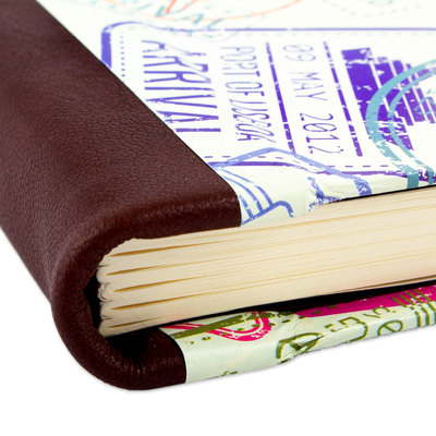 Diario de papel reciclado con adornos de cuero. - Diario hecho a mano de papel reciclado con sellos de pasaporte