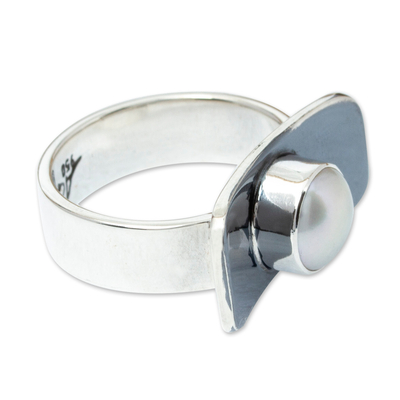 Cultured pearl cocktail ring, 'Lunar Light' - Cultured Pearl Cocktail Ring in 950 Silver from Taxco