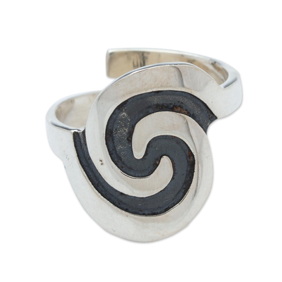Sterling silver cocktail ring, 'Modern Spiral' - Handcrafted Sterling Silver Ring