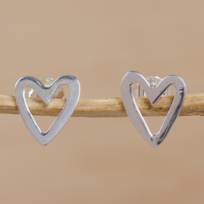 Sterling silver stud earrings, 'Solitary Heart' - Artisan Crafted Sterling Stud Earrings