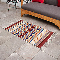 Wool area rug, 'Desert Hills' (2x3) - Multicolored Wool Area Rug (2x3)